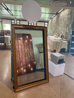 Mirror Photo Booth Near Me
